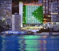 hotel benikaktus at night image